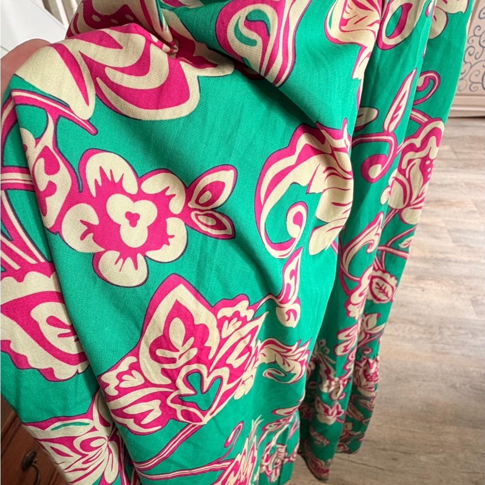 Green Floral Puff Sleeve Maxi Dress with Tie Waist - Picture 4 of 9